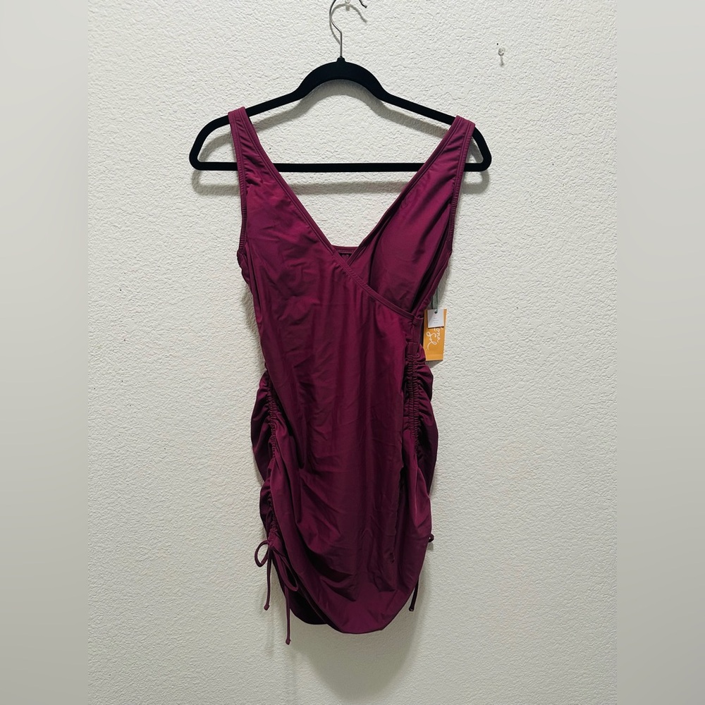 Kona sol swim dress 8/10